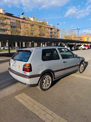 Volkswagen Golf GTI 20 aniversario