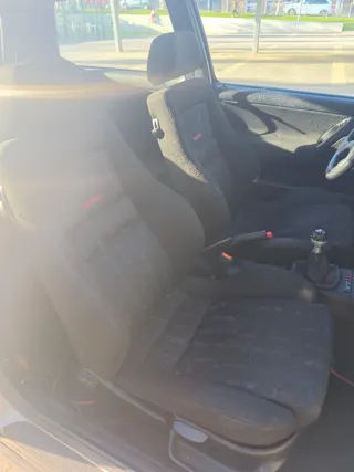 Volkswagen Golf GTI 20 aniversario