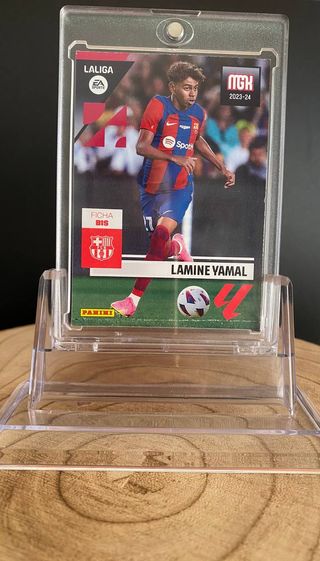 Lamine Yamal #108 BIS MegaCracks 2023-24