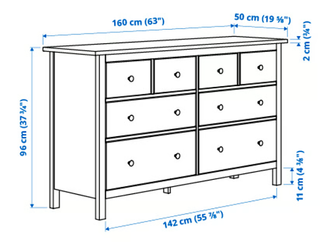 Cómoda Ikea Hemnes 8 cajones rojiza