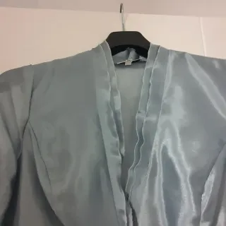 Elegante abrigo organza fiesta azul Talla 42