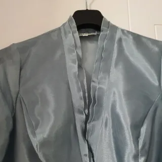 Elegante abrigo organza fiesta azul Talla 42