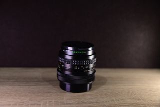 Obiettivo Makinon 28mm f/2.8