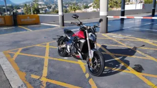 Zontes V310 Naked Moto