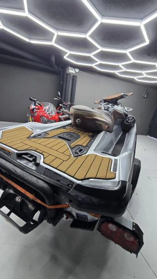 Moto de agua Sea-Doo GTX 300 Limited