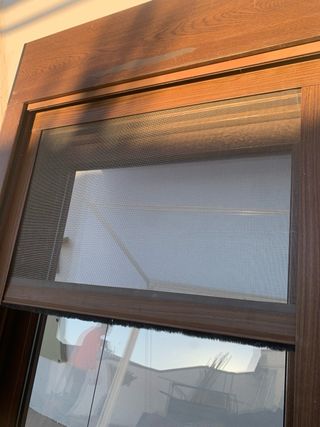 Ventana PVC imitación madera Climalit