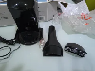 Aspirador de mano recargable