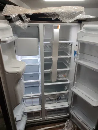 Frigorífico Samsung RS50N3513SA Americano