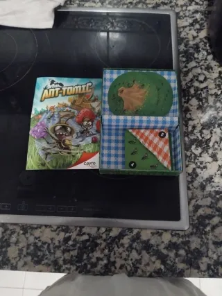 Juego de mesa Ant-Tomic