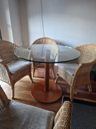 Mesa redonda cristal y madera