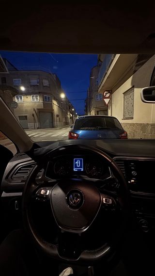 Volkswagen T-Roc 2019