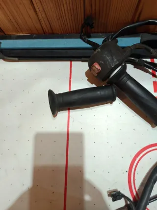 Piñas y puños Suzuki GS 500