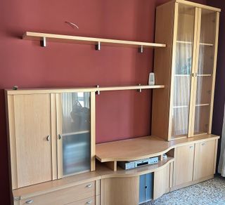 Mueble salón TV madera y cristal