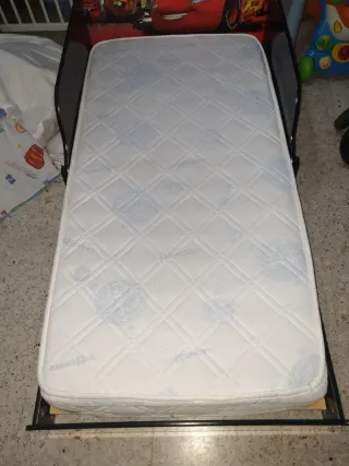 Cama  niños Cars Rayo McQueen 140cm con colchon nu