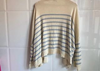 Chaqueta beige rayas azul claro manga ancha