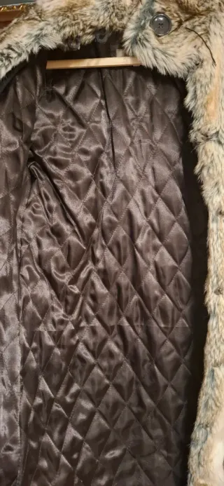 Abrigo pelo El Corte Inglés beige/marrón