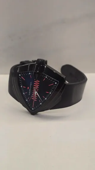 Reloj Hamilton Ventura XXL Bright Negro/led rojo