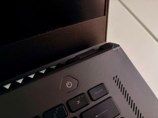 Portátil Asus Ryzen 9 RTX 3060