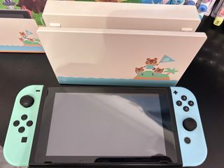 Nintendo Switch Edizione Animal Crossing