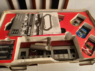 Scalextric Pit Box Digital System