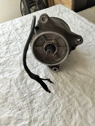 Alternador Yamaha FZR 1000