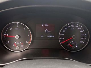 Kia Sportage 1.6 MHEV Business 4x4 100 kW (136 CV)