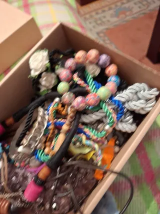 Lote bisutería variada