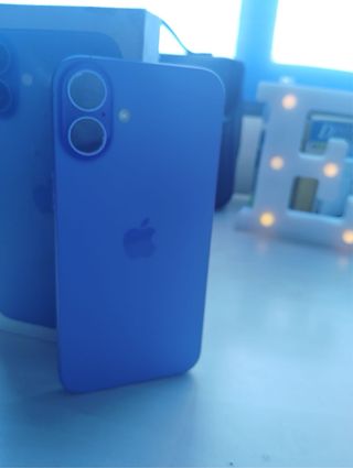 iPhone 16 Plus Azul