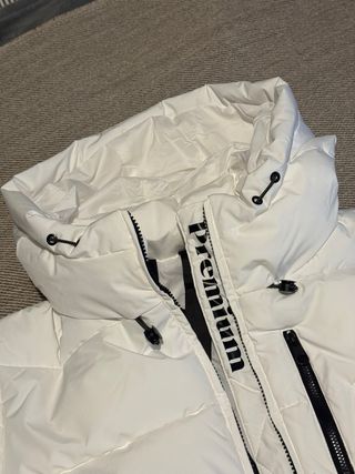 Chaqueta ONLY Premium Talla M con cinturón