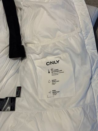 Chaqueta ONLY Premium Talla M con cinturón