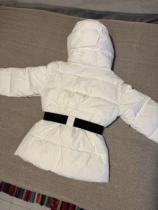 Chaqueta ONLY Premium Talla M con cinturón