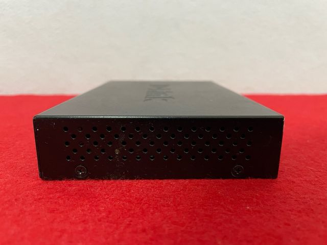 Switch D-Link DGS-108 8 Puertos