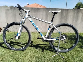 Bicicleta Trek Alpha Mamba G2 Aro 29