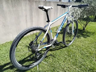 Bicicleta Trek Alpha Mamba G2 Aro 29