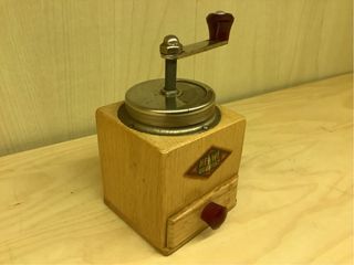 Molino especias HEI-WI antiguo