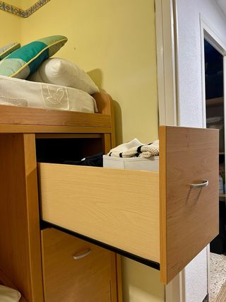 Litera madera con almacenaje + 2 colchones