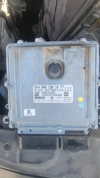 Centralita Motor Mercedes Vito 639 Bosch