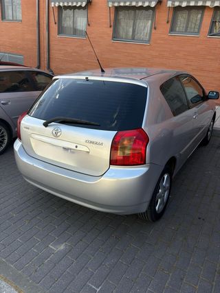 Toyota Corolla 2003