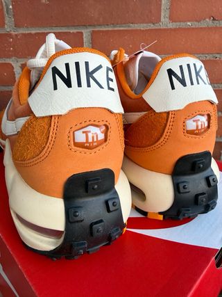 Nike Air Max Waffle SP 2