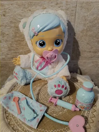 Bebé Llorones Cristal está malita