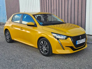 Peugeot 208 2021