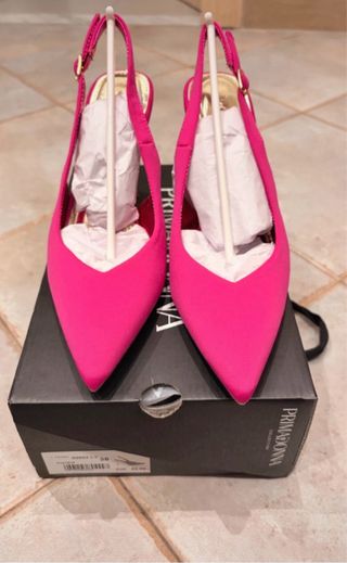 Scarpe con tacco rosa e oro