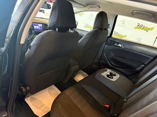 Peugeot 308 5p Allure 2.0 BlueHDi 150 SE PUEDE VER Y PROBAR EN SENRA SPORT (PEUGEOT) DUMBRIA