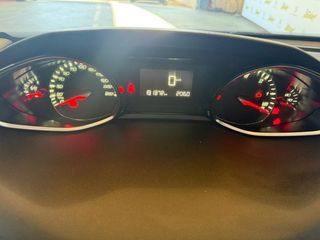 Peugeot 308 5p Allure 2.0 BlueHDi 150 SE PUEDE VER Y PROBAR EN SENRA SPORT (PEUGEOT) DUMBRIA