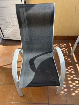 Mesa Redonda Exterior Cristal y Aluminio