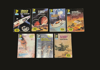 Lote 52 Bolsilibros “Héroes del Espacio” + Futuro