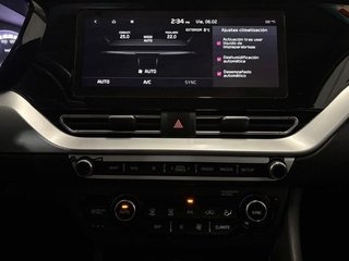 Kia Niro 1.6 GDi PHEV 104kW (141CV) Drive
