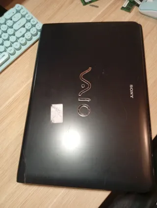 Portátil Sony VAIO i5