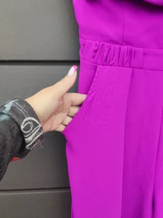 Mono fucsia alta costura