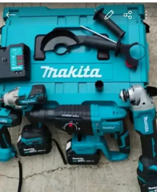 Taladro Percutor Makita y Accesorios